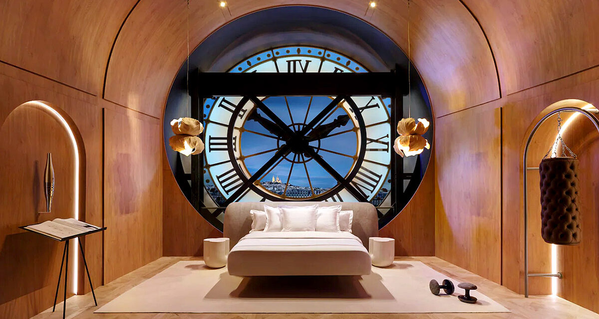 Noc v muzeu? Airbnb nabízí jedinečný pobyt v Musée d’Orsay